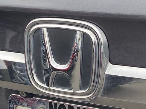Used 2019 Honda Odyssey EX-L image 2