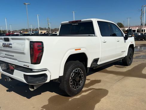 Used 2025 GMC Sierra 3500 AT4 w/ AT4 Preferred Package image 7