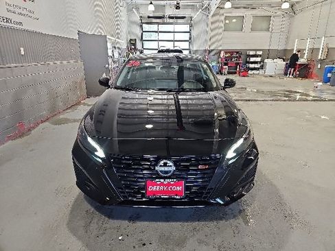 New 2026 Nissan Altima 2.5 SR AWD/4WD image 8