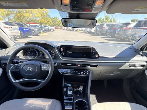 Used 2023 Hyundai Sonata SEL image 17