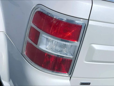 Used 2016 Ford Flex SEL w/ Equipment Group 201A image 28