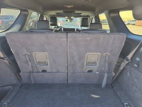 Used 2025 Dodge Durango R/T AWD/4WD image 6