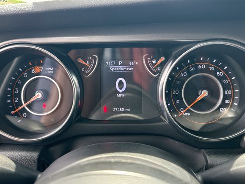 Used 2023 Jeep Wrangler Unlimited Sport AWD/4WD image 27