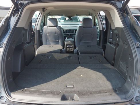 Used 2019 Buick Enclave Essence AWD/4WD image 30