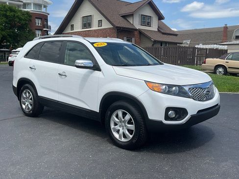 Used 2013 Kia Sorento LX w/ Convenience Pkg FWD image 32