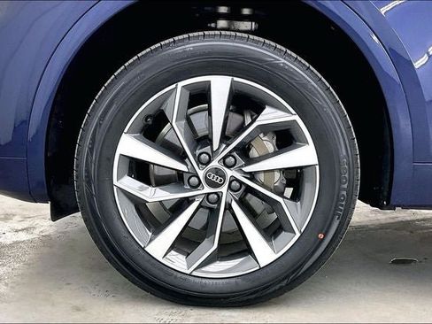 Used 2021 Audi Q5 2.0T Premium Plus AWD/4WD image 10