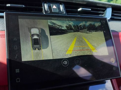 Used 2022 Jaguar F-PACE SVR AWD/4WD image 15