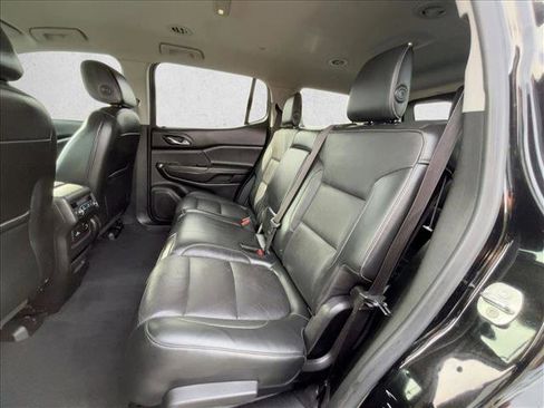 Used 2018 GMC Acadia SLT image 19