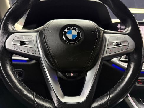 Used 2021 BMW X7 xDrive40i w/ Premium Package AWD/4WD image 23