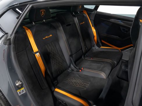 Used 2024 Lamborghini Urus Performante AWD/4WD image 92