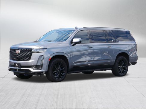 Used 2022 Cadillac Escalade ESV Premium Luxury AWD/4WD image 2