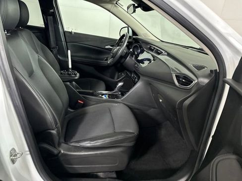 Used 2022 Buick Encore GX Select image 28