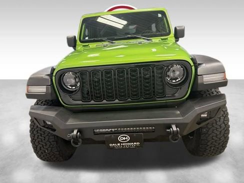 Used 2025 Jeep Wrangler Willys image 7