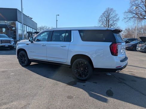 New 2026 GMC Yukon XL Denali w/ Sun & Power Step Package image 6