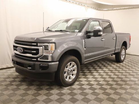 Used 2022 Ford F250 Platinum w/ FX4 Off-Road Package AWD/4WD image 1