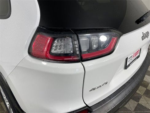 Used 2021 Jeep Cherokee Latitude image 19