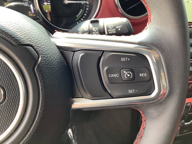 Used 2023 Jeep Wrangler Unlimited Rubicon 4xe AWD/4WD image 12