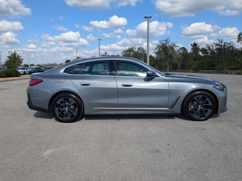 Used 2023 BMW i4 eDrive40 image 4