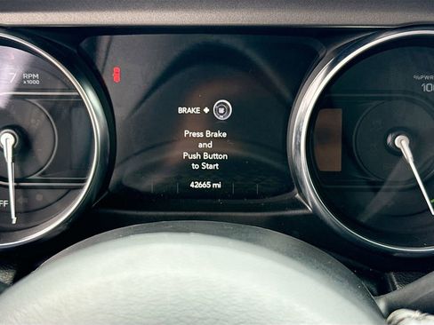 Used 2023 Jeep Wrangler Unlimited w/ Cold Weather Group AWD/4WD image 13