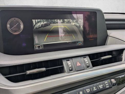 Used 2021 Lexus ES 350 w/ Accessory Package image 13