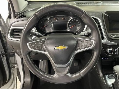 Used 2022 Chevrolet Equinox LT AWD/4WD image 14