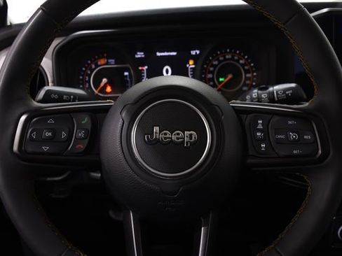 Used 2024 Jeep Wrangler Unlimited Sport AWD/4WD image 16