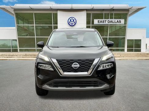 Used 2023 Nissan Rogue SV image 7