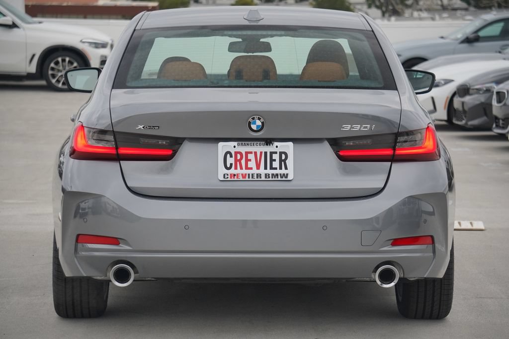Used 2026 BMW 330i xDrive Sedan w/ Convenience Package AWD/4WD image 6