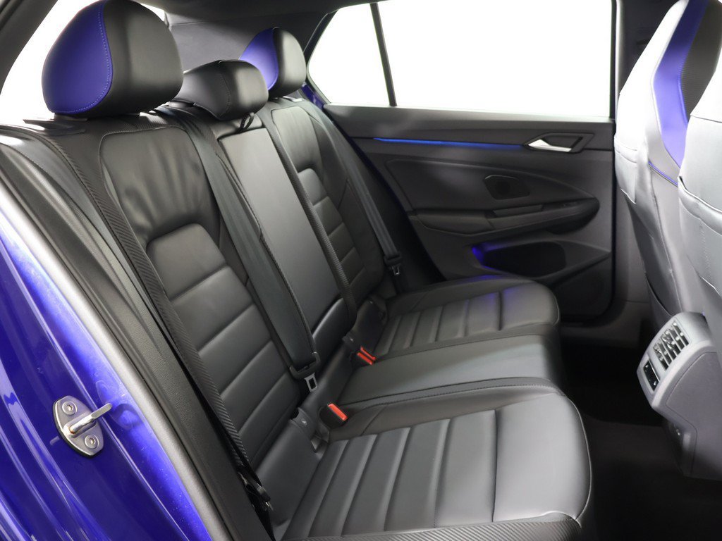 Used 2024 Volkswagen Golf R AWD/4WD image 40