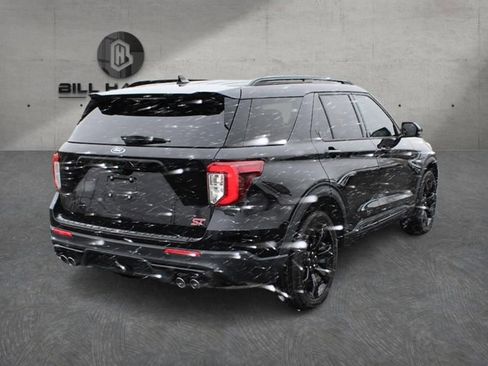 Used 2020 Ford Explorer ST w/ ST Street Pack image 6