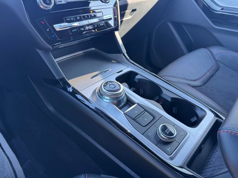 Used 2023 Ford Explorer ST w/ Equipment Group 401A image 25