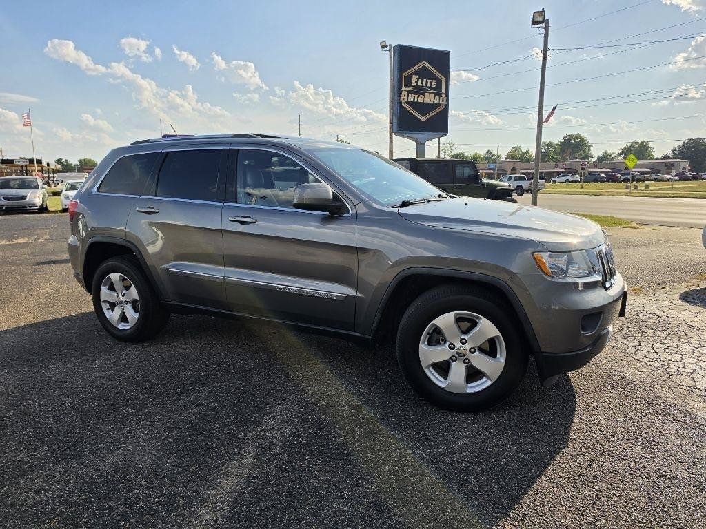 Used 2012 Jeep Grand Cherokee Laredo AWD/4WD image 2