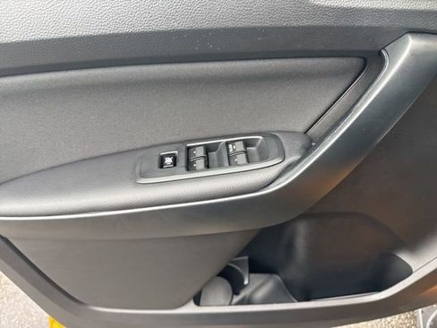 Used 2022 Ford Ranger XLT w/ Equipment Group 302A High AWD/4WD image 10