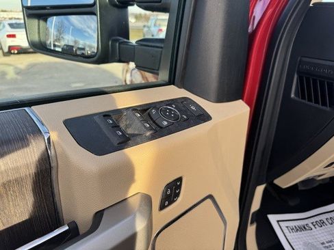 Used 2021 Ford F250 Lariat w/ Lariat Ultimate Package image 11