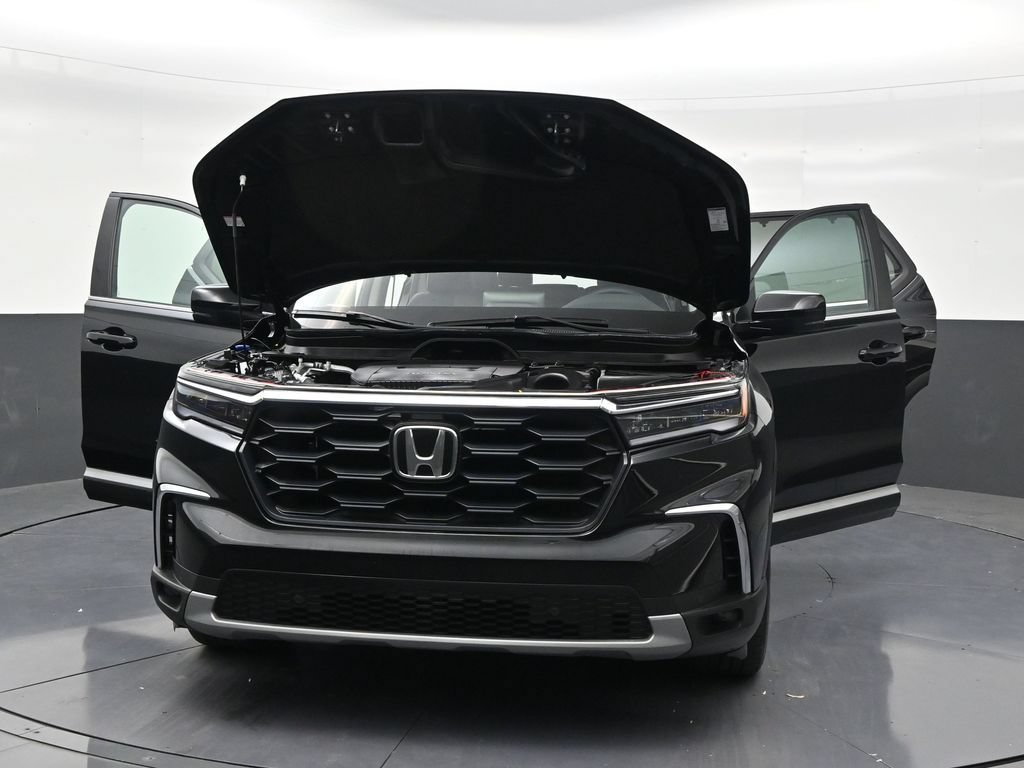 Used 2025 Honda Pilot EX-L image 33