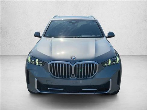 Used 2025 BMW X5 sDrive40i w/ Premium Package RWD image 2