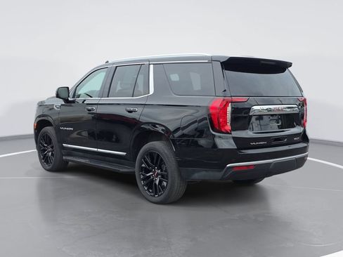 Certified 2023 GMC Yukon SLT w/ SLT Luxury Package AWD/4WD image 6