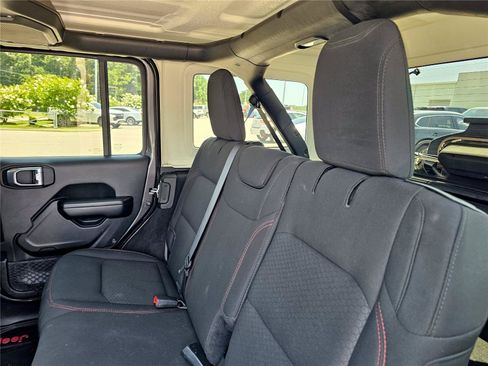 Used 2021 Jeep Wrangler Unlimited Rubicon AWD/4WD image 33