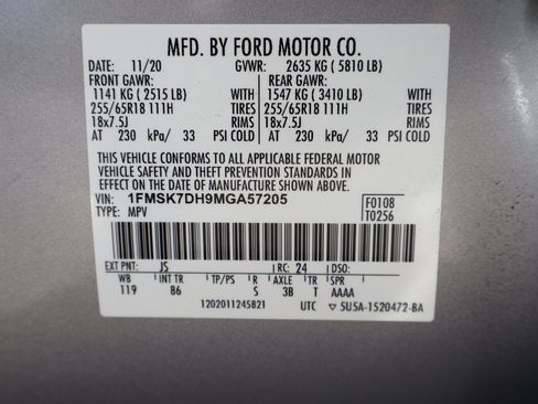 Used 2021 Ford Explorer XLT image 30