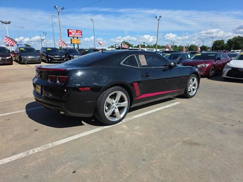 Used 2012 Chevrolet Camaro LS RWD image 5