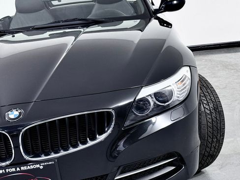 Used 2013 BMW Z4 sDrive28i image 6