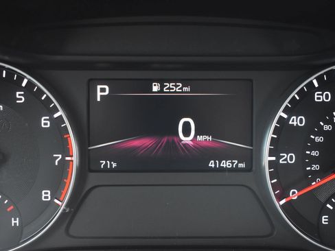 Used 2024 Kia Forte LXS image 7