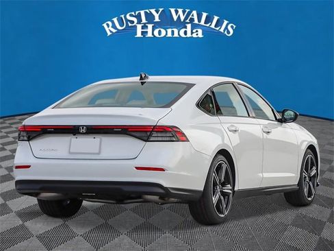 New 2026 Honda Accord SE image 2