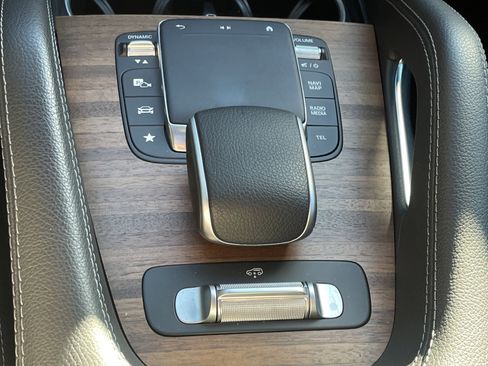 Certified 2023 Mercedes-Benz GLS 580 4MATIC image 36