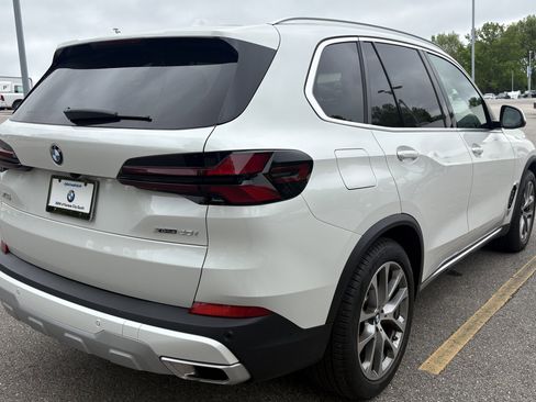 Certified 2026 BMW X5 xDrive40i AWD/4WD image 10