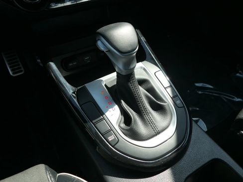 Used 2024 Kia Forte GT-Line FWD image 21