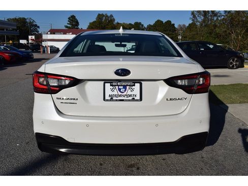 Used 2021 Subaru Legacy Limited image 4