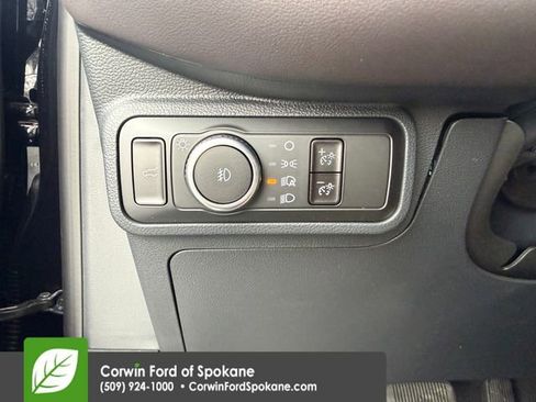 New 2026 Ford Explorer Platinum image 27