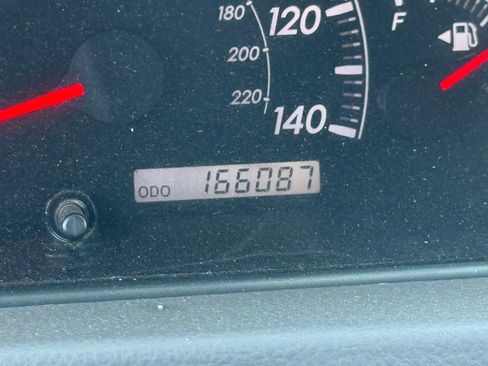 Used 2005 Toyota Camry XLE w/ XLE Premium Plus Pkg FWD image 20