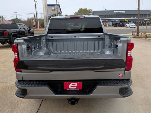 New 2025 Chevrolet Silverado 1500 Custom RWD image 36